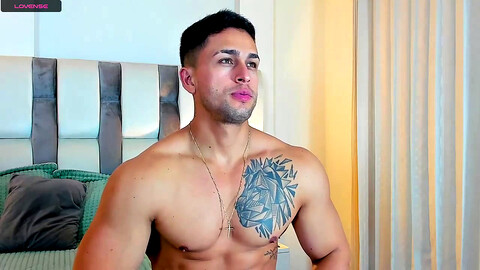 Solo, solo HD Gay movie