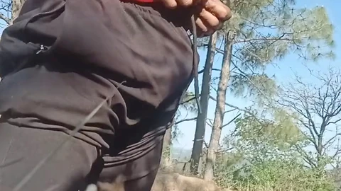Помпино, фелляция, public pee HD Gay movie