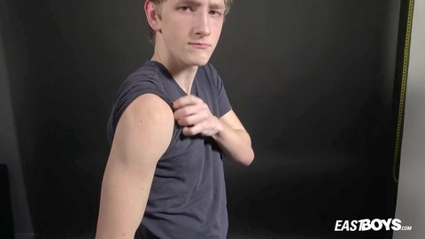 Junge schwuchteln, jungs tunten, hetero kerl HD Gay movie